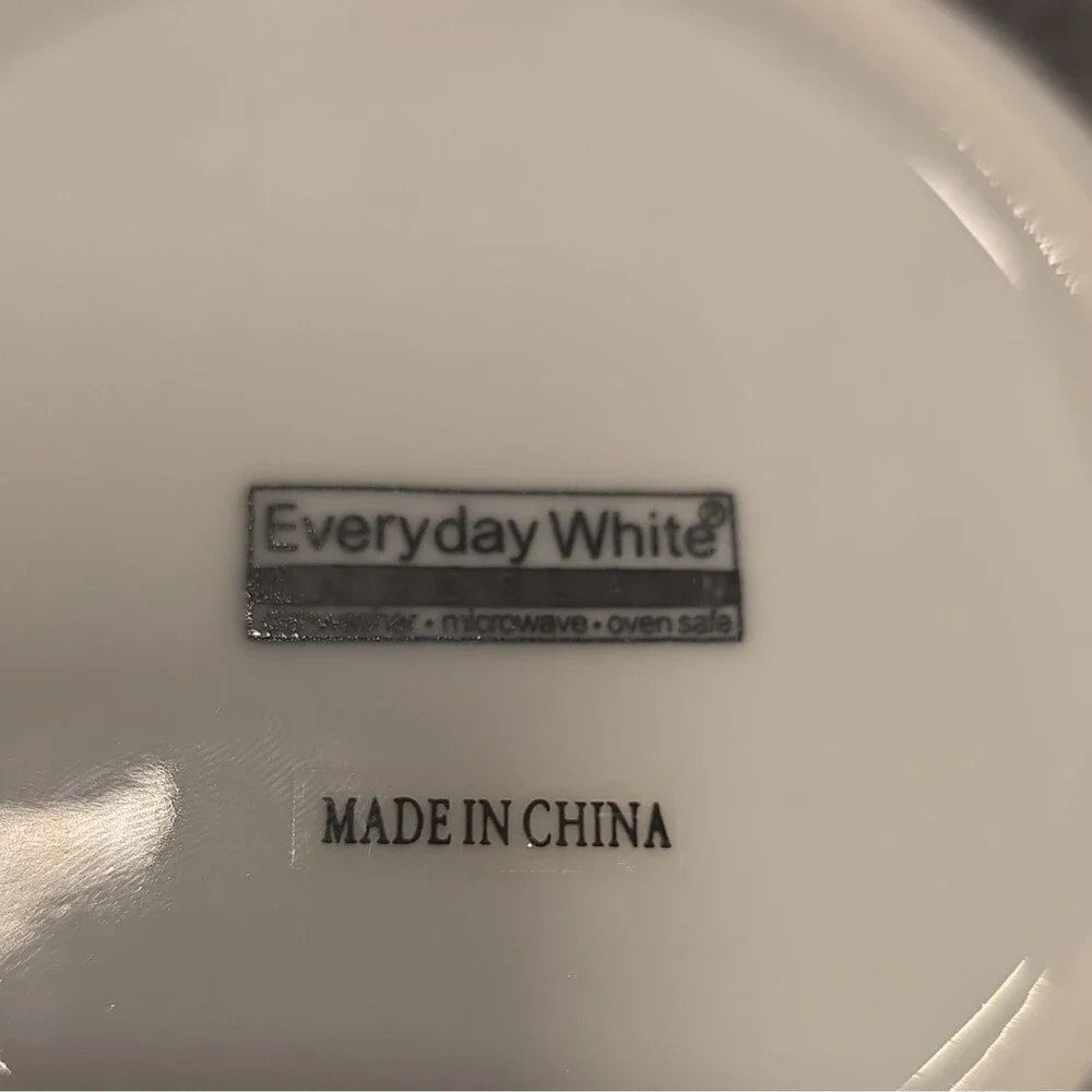 Everyday White Ceramic Bowls with Handles & Lids, Microwave/Oven Safe, Set of 4